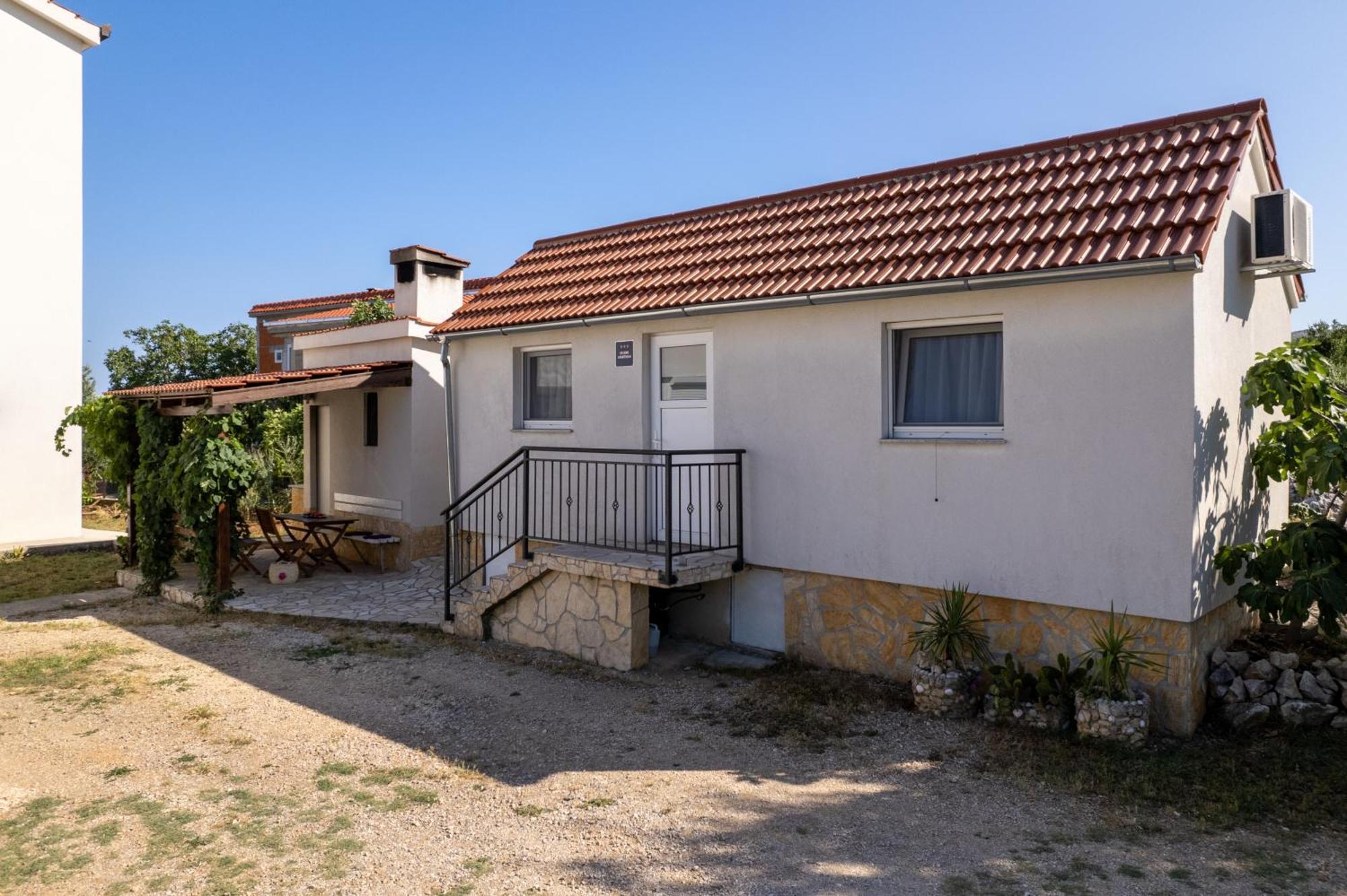 Apartmani Livaja Plano 外观 照片