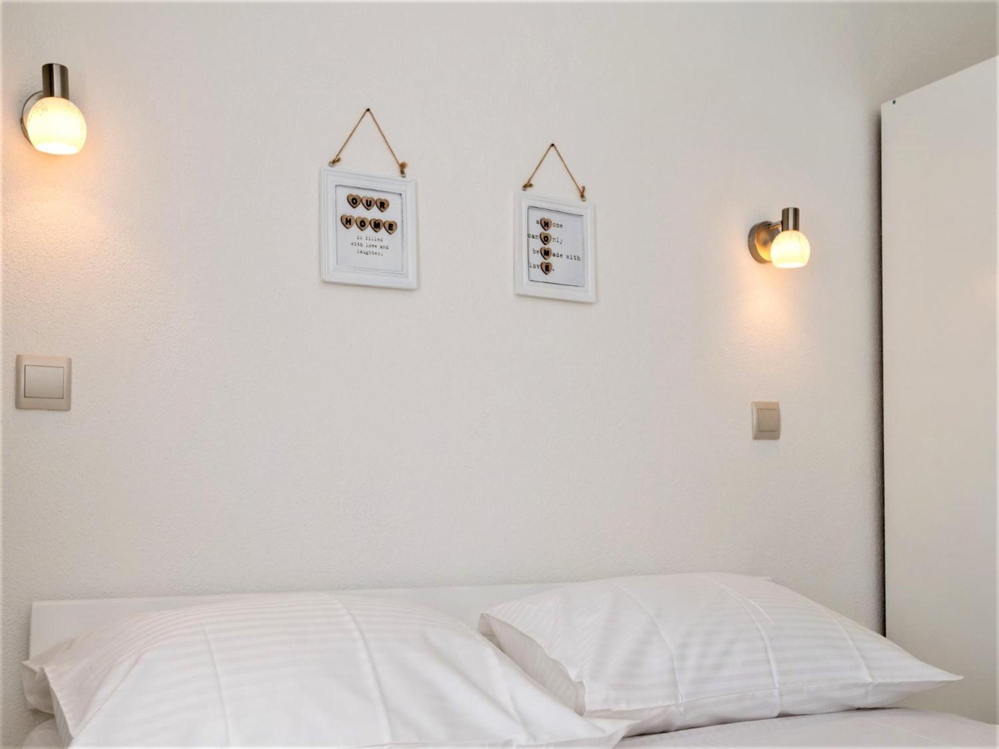Apartmani Livaja Plano 客房 照片